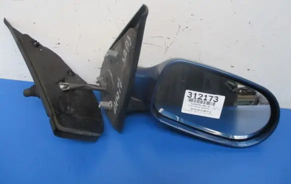 Fiat Palio Front door electric wing mirror