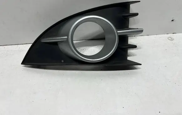 Renault Scenic II - Grand scenic II Front fog light trim/grill P0009511