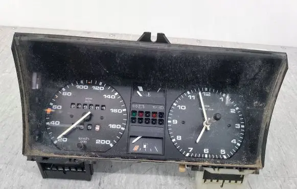 Volkswagen Golf II Speedometer (instrument cluster)