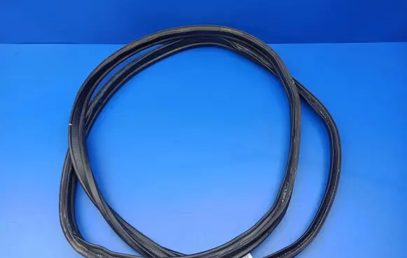 Jaguar XJ X308 Trunk rubber seal (body) 