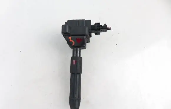 Mercedes-Benz C AMG W203 High voltage ignition coil 0040100039 0001501780