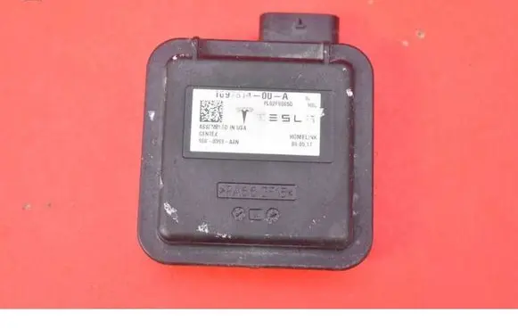 Tesla Model S Engine control unit/module ECU 109781400A