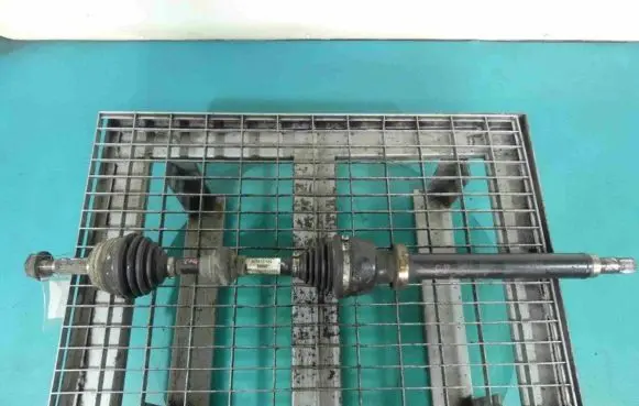 Mitsubishi Carisma Front driveshaft MR912136 IMPRK1208274