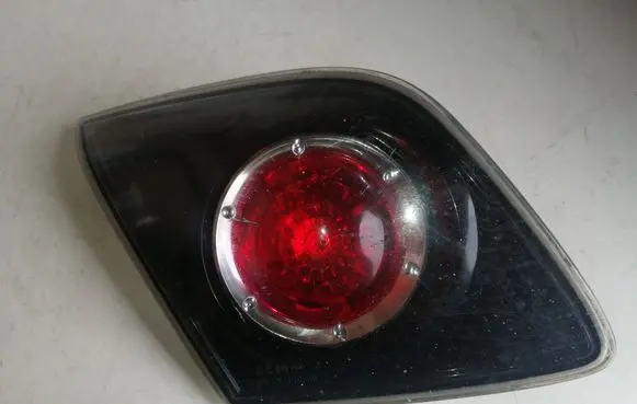 Mazda 3 I Tailgate rear/tail lights P2913