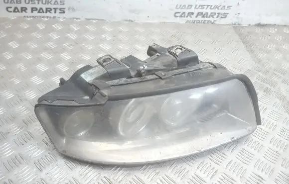 Audi A4 S4 B6 8E 8H Headlight/headlamp 8E0941004F