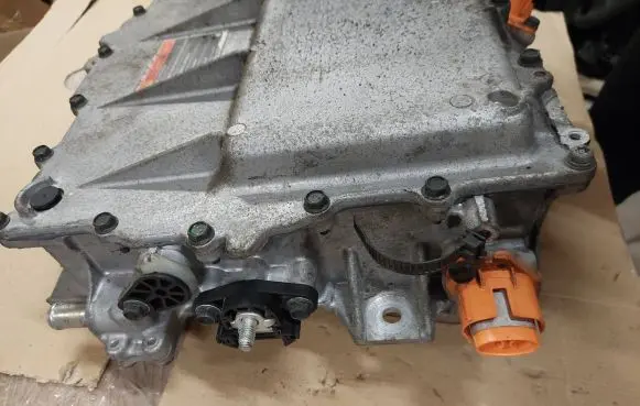 Nissan Leaf I (ZE0) Voltage converter inverter 292C03NA0B 240BX02579