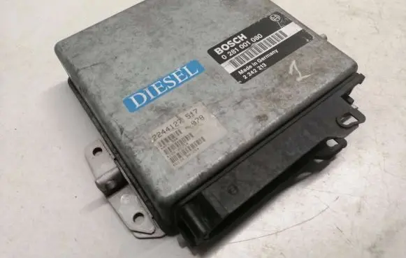 BMW 5 E34 Engine control unit/module 0281001080 2242213