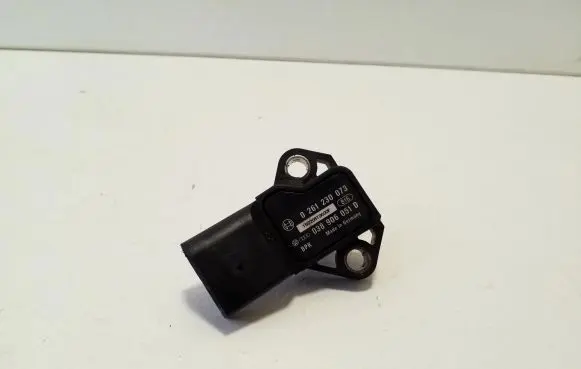 Volkswagen Eos Air pressure sensor 0261230073 038906051D