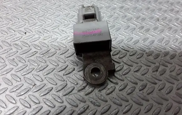 Toyota Yaris Sensor 9098004140