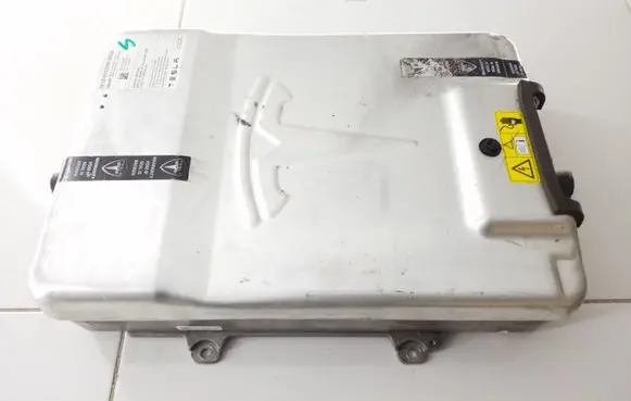 Tesla Model S Other engine bay part 101496300C