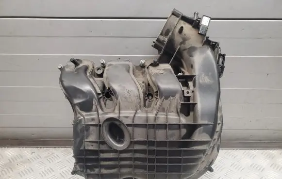 Dodge Challenger Intake manifold 05184693AE