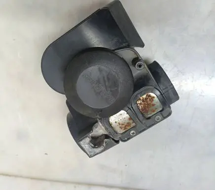 Chrysler Sebring (ST-22 - JR) Horn signal 03704800