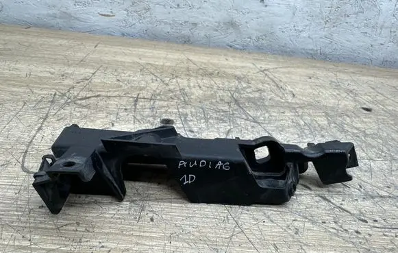 Audi A6 S6 C7 4G Front bumper mounting bracket 4G0807284 CF20