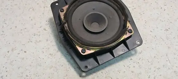 Mitsubishi Space Star Front door speaker MR285934 MR285940
