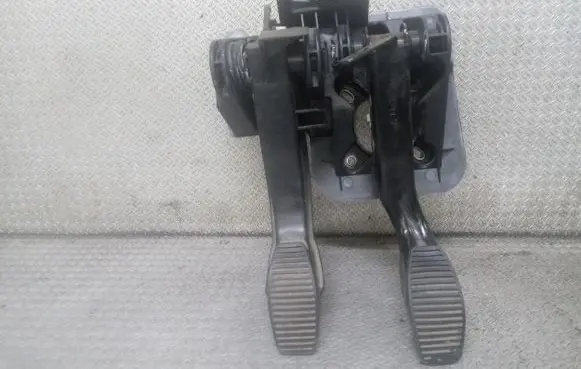 Fiat Panda II Pedal assembly LS362370