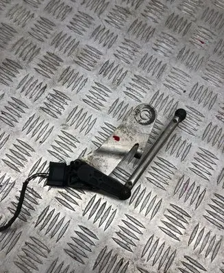 BMW 5 E60 E61 Headlight/headlamp level sensor 6760824 13496410