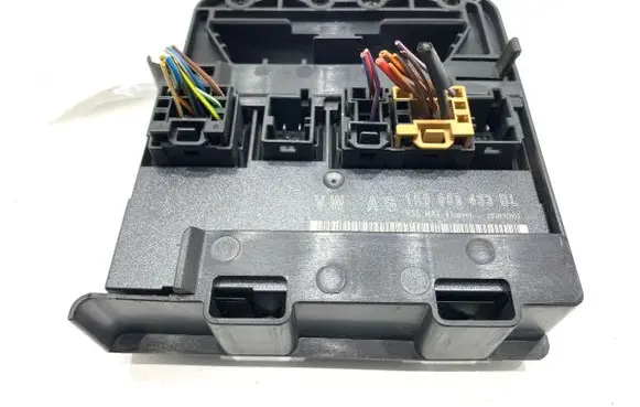 Volkswagen Golf V Central body control module 1K0959433BL