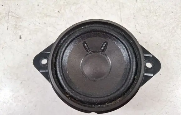Audi Q7 4L Panel speaker 4F0035412B