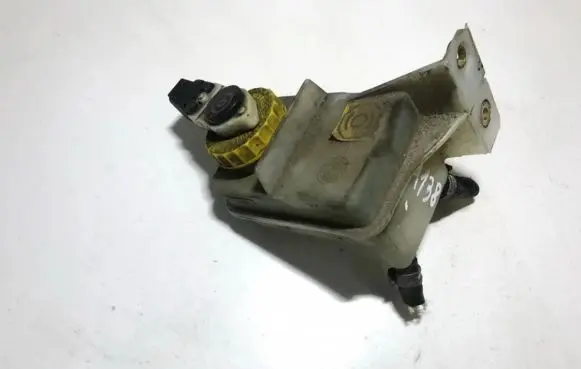 Alfa Romeo 156 Brake fluid reservoir 