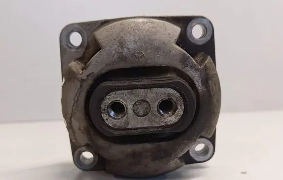 Mercedes-Benz ML W164 Gearbox mount A2512402518
