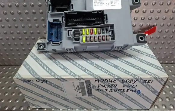 Fiat Punto Evo Fuse box set S26340094 00520035980