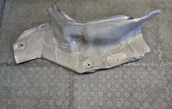BMW X5 F15 Exhaust heat shield 7185026