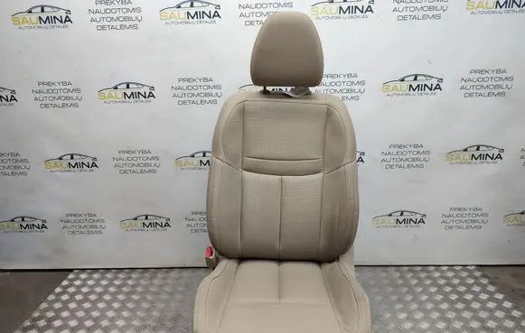 Nissan X-Trail T32 Front driver seat 