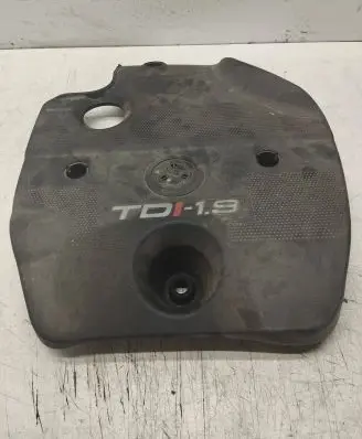 Volkswagen Golf IV Engine cover (trim) 012784A