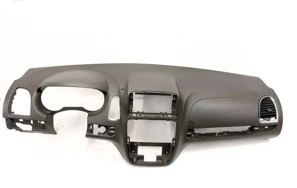Chrysler Town u0026 Country V Dashboard 03242051146L L0201240 P1SV44HL9AH