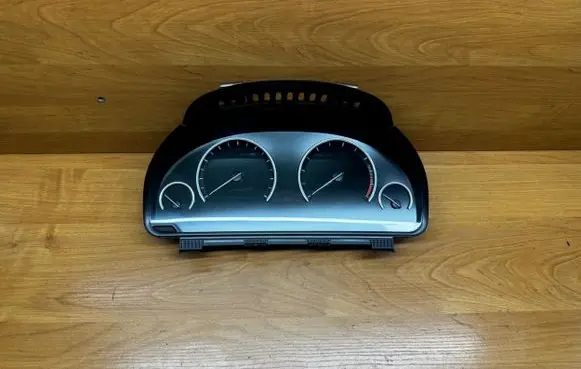 BMW 7 F01 F02 F03 F04 Speedometer (instrument cluster) 9232955 17388410 0263687111