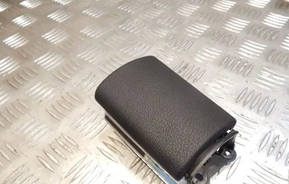 Mercedes-Benz S W221 Rear door ashtray ASHTRY MERCEDESBENZ 2568