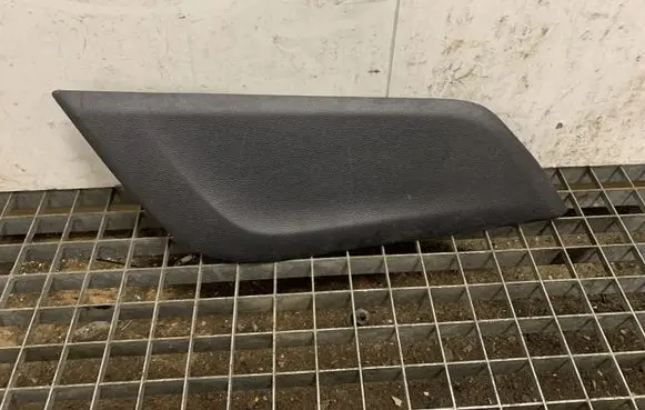 Ford Mustang VI Other center console (tunnel) element FR3B63044E07