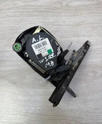 Mercedes-Benz E W211 Rear seatbelt 602040300 070803 019L018H