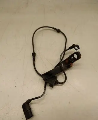 Mercedes-Benz E AMG W213 Front ABS sensor wiring A2135403705