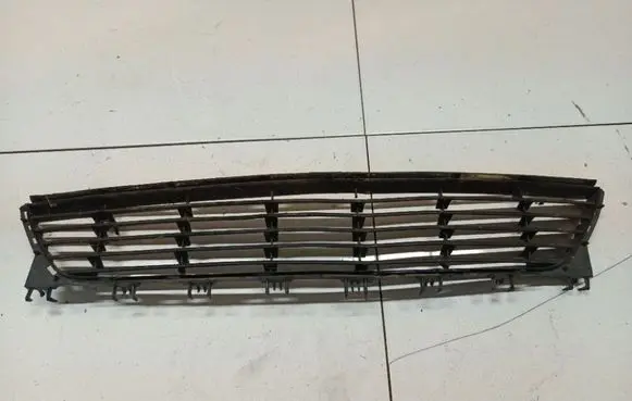 Opel Combo C Front bumper lower grill 