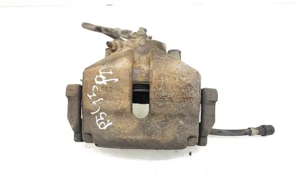 Volkswagen PASSAT B7 Front brake caliper