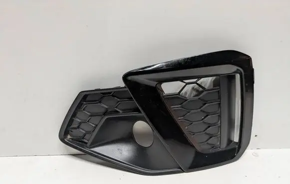 Audi A4 S4 B9 8W Front bumper lower grill 8W0807681AM