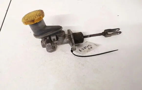 Clutch master cylinder