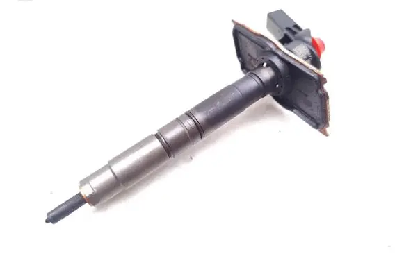 Fuel injector