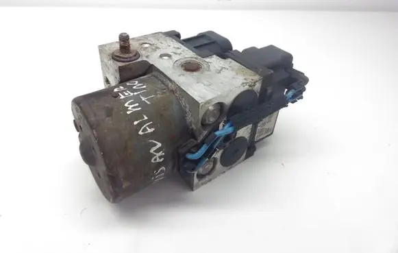 Nissan Almera Tino ABS Pump 476604U102 0265216787