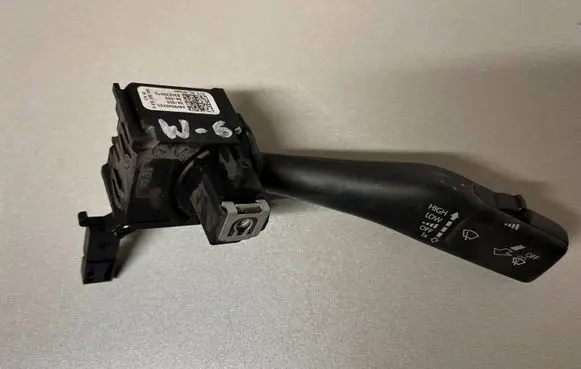 Volkswagen Caddy Wiper control stalk 1K0953519K