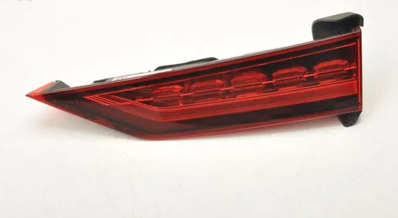 Volvo V60 Tailgate rear/tail lights 32228903