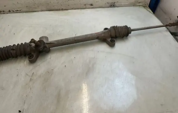 Volkswagen Transporter - Caravelle T3 Steering rack 7820501392 83475002