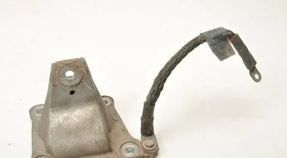 Aston Martin Vantage III Gearbox mounting bracket 6G337M125BE