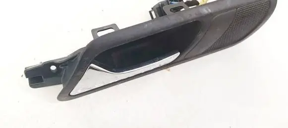Volkswagen PASSAT B6 Rear door interior handle 3C4839113