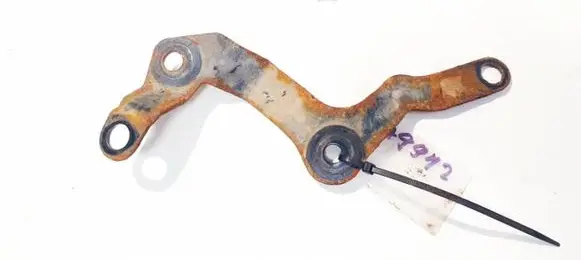 Subaru Forester SH Bracket in trunk/boot 