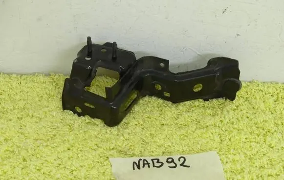 Toyota Yaris Cross Front bumper mounting bracket