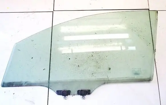 Honda FR-V Front door window glass four-door AS2