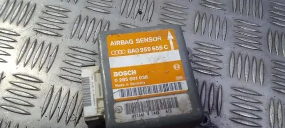 Audi A4 S4 B5 8D Airbag control unit/module 8A0959655C 0285001038