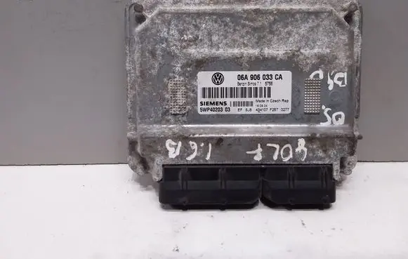 Volkswagen Golf V Engine control unit/module 06A906033CA 5WP40203